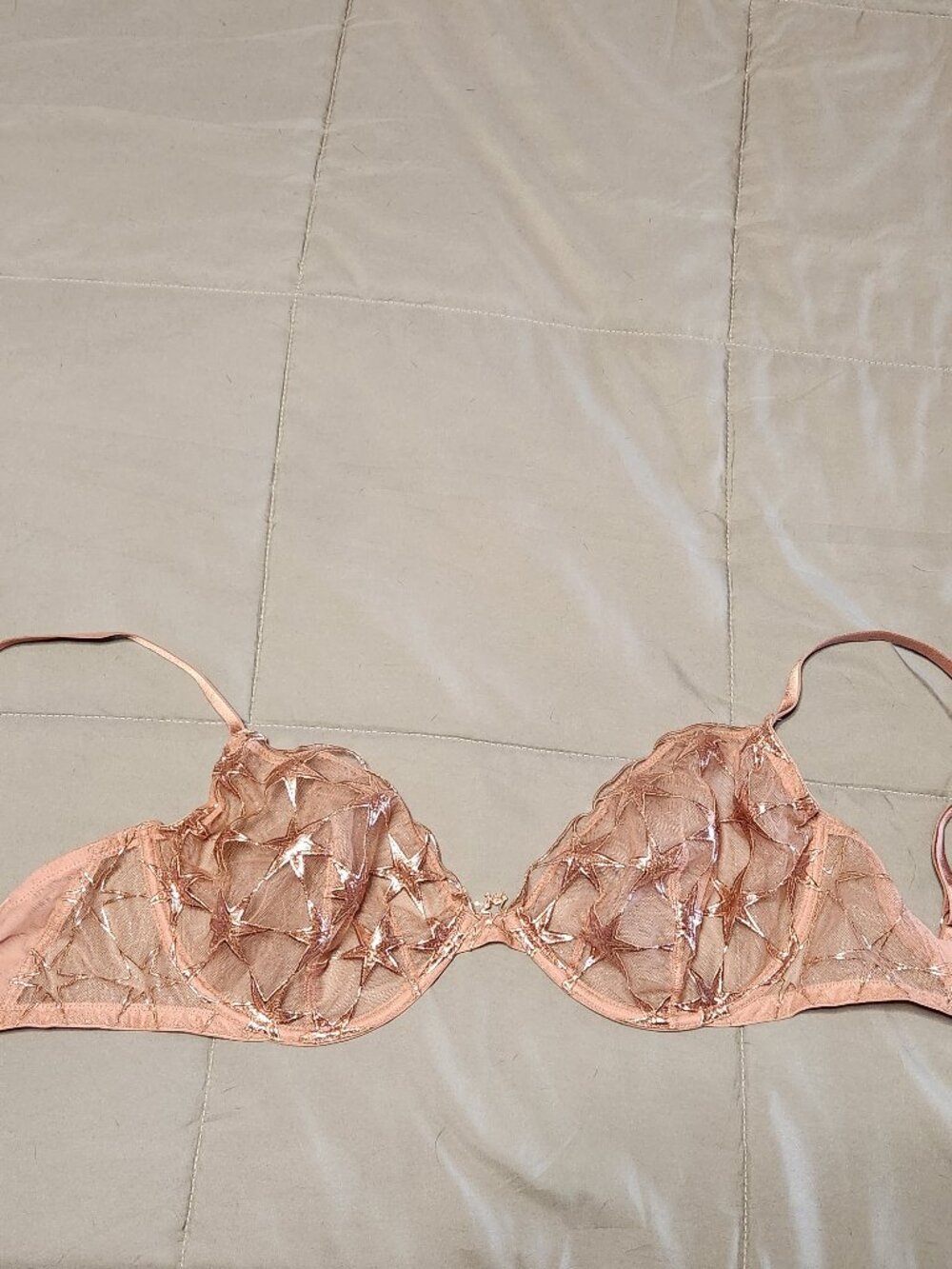 Victoria Secret Star Very Sexy Bra Sz. 36DDD/F80- Mesh with stars
